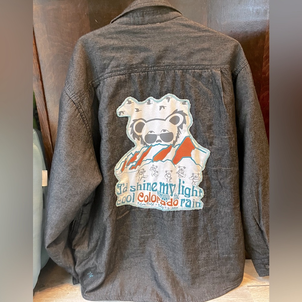 Large Sherpa lined shirt with Grateful Dead bear on back